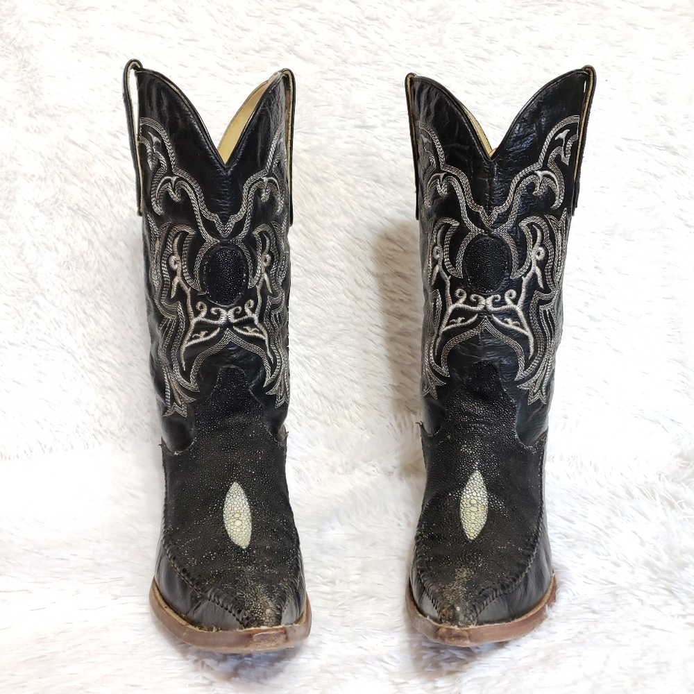 ❌TEMP NFS❌ GETTING RESTORED❌ DYE REFRESH ❌Pointed Black Stingray Western Boots - Picture 13 of 16